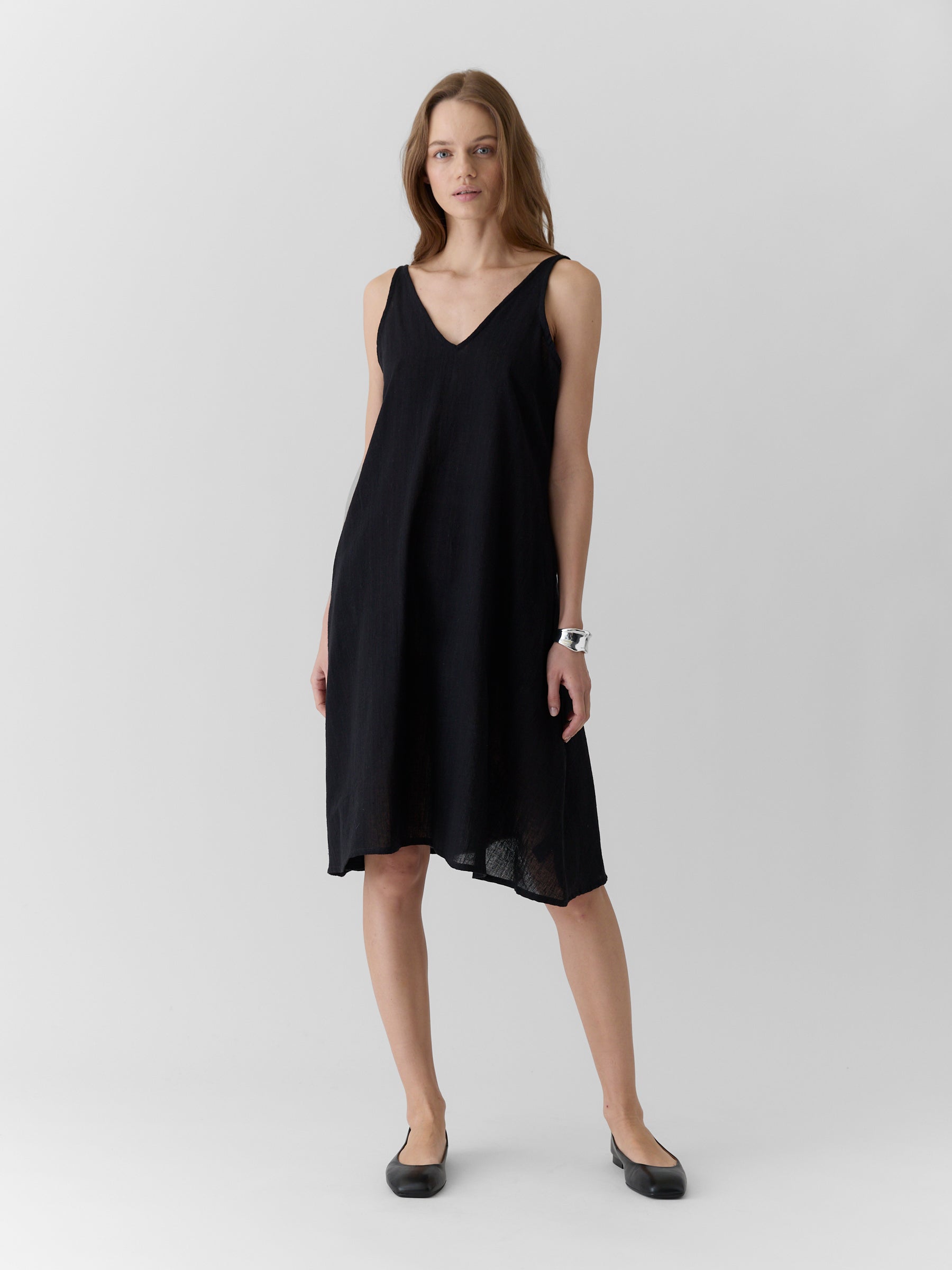 Women's V-Neck Midi Dress- Black