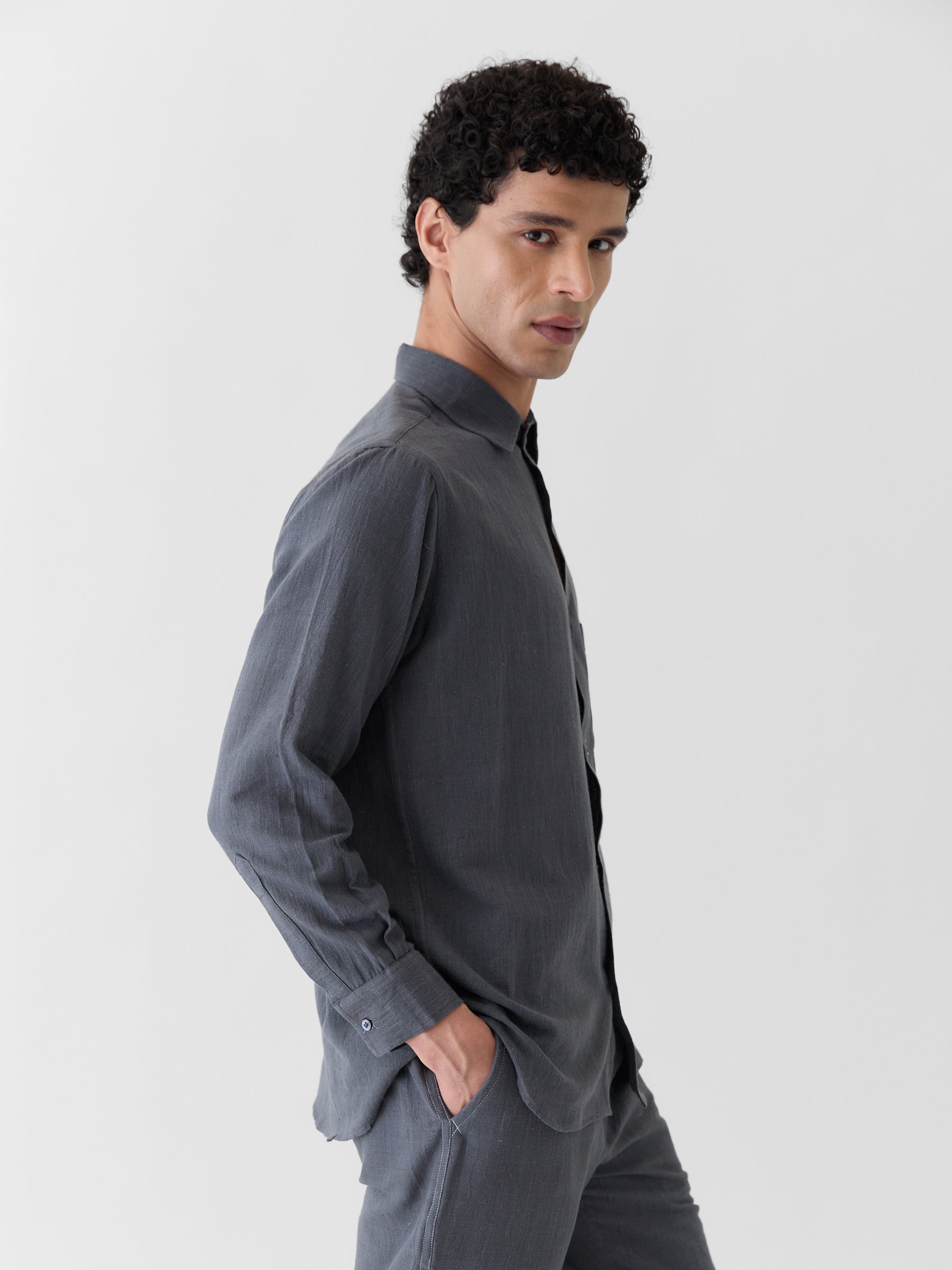 Men's Pocket Collar Shirt- Graphite Gray