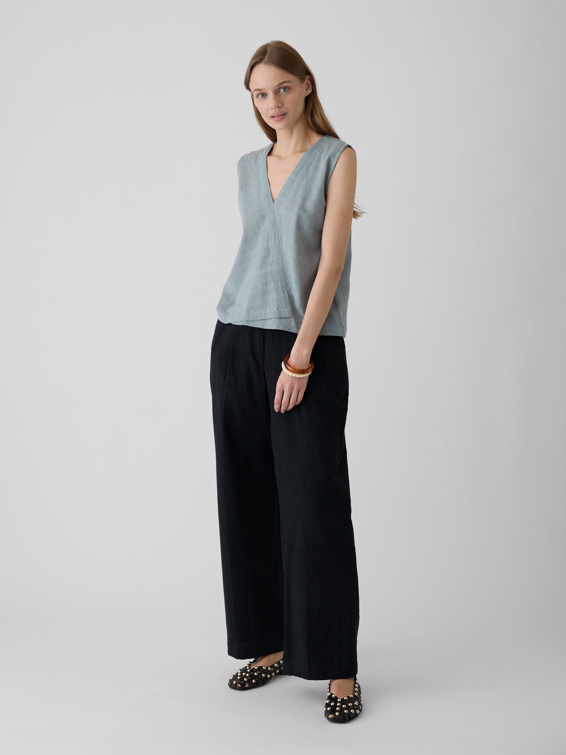 Women's V-Neck Crop Top- Greenish Gray