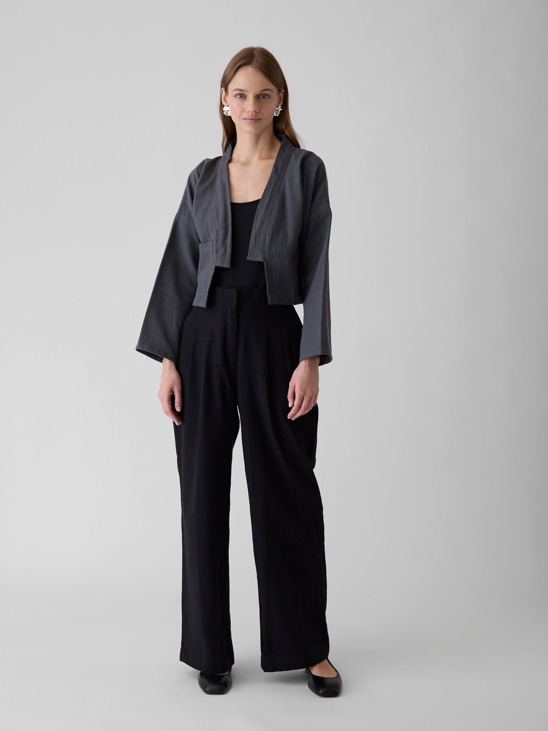 Women's Crop Jacket- Graphite Gray