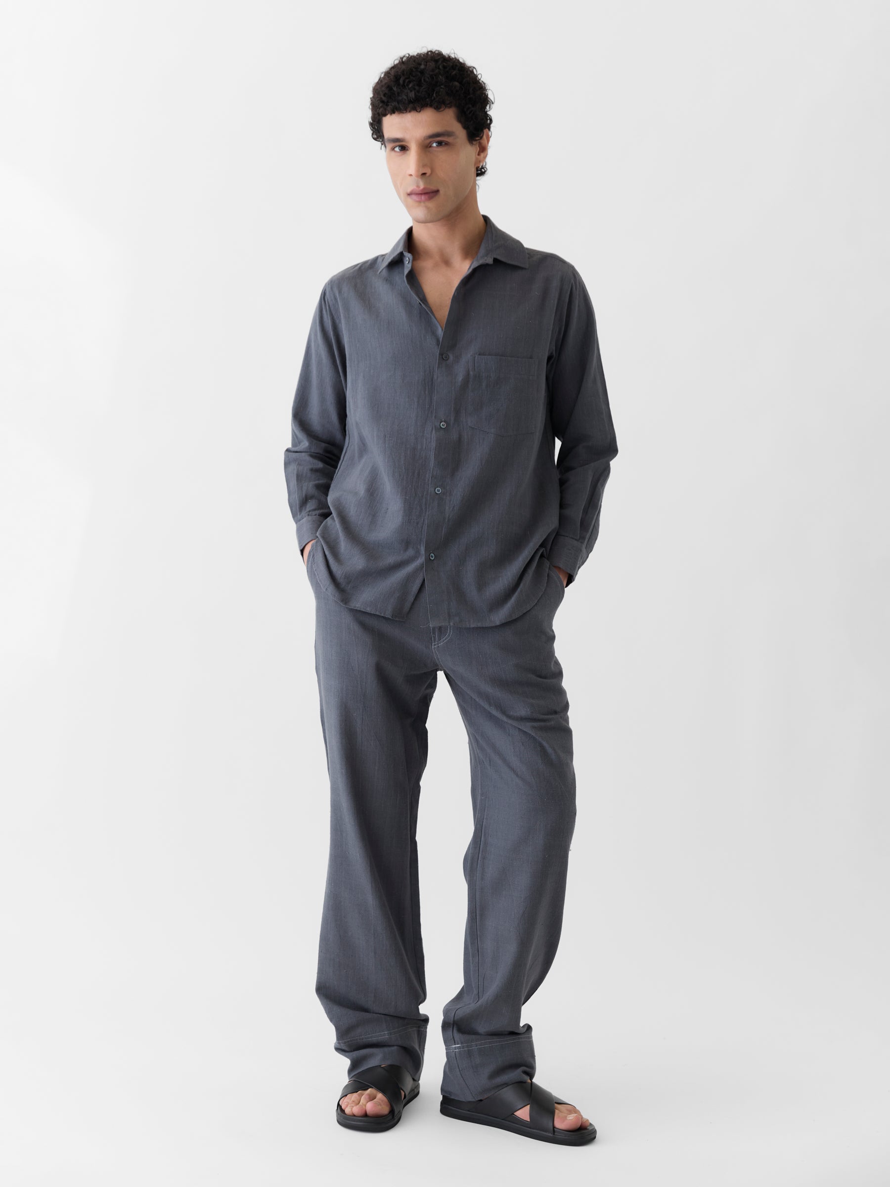 Men's Straight Fit Pants- Graphite Gray