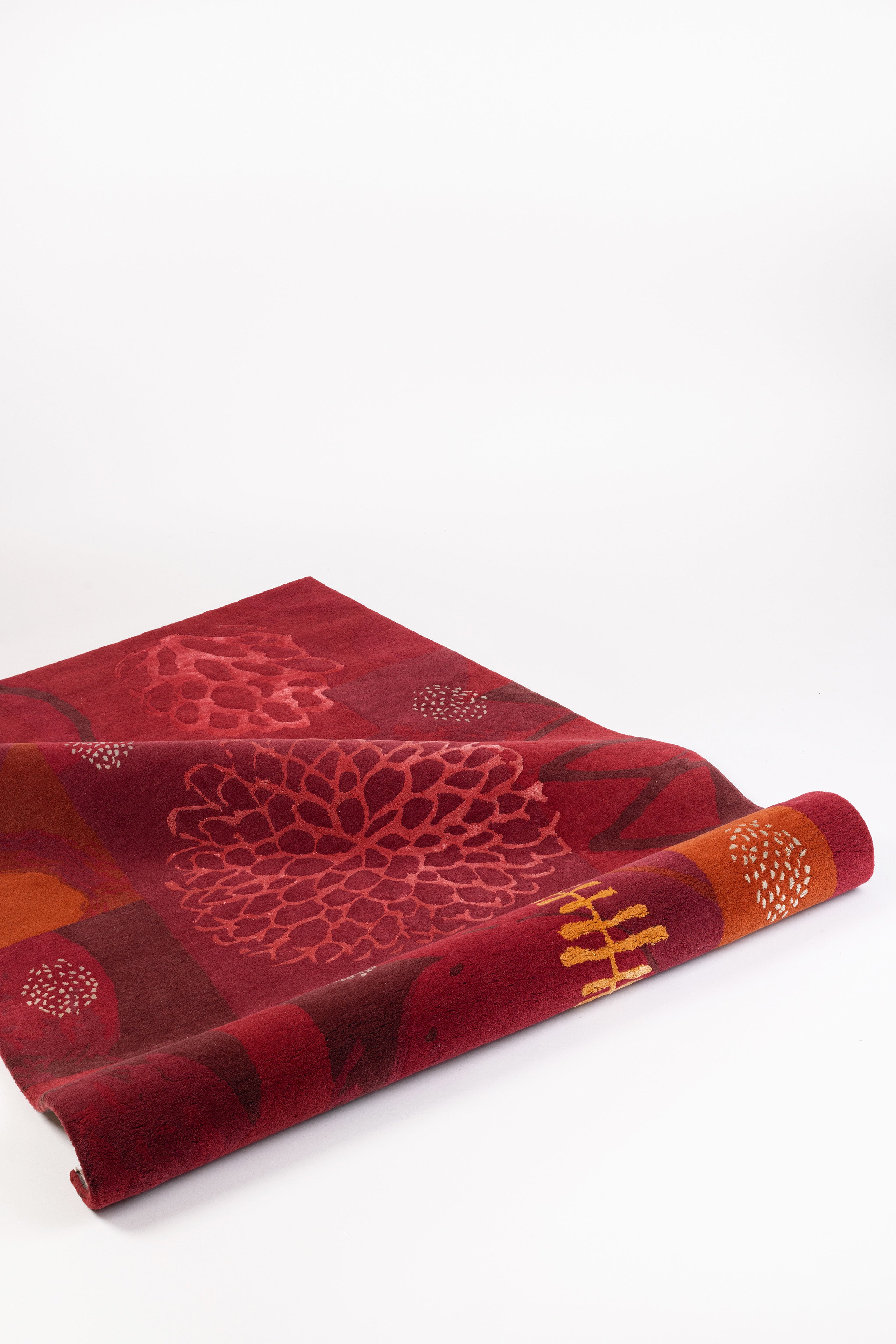 Hand-tufted Rug- Chilli Silk Road