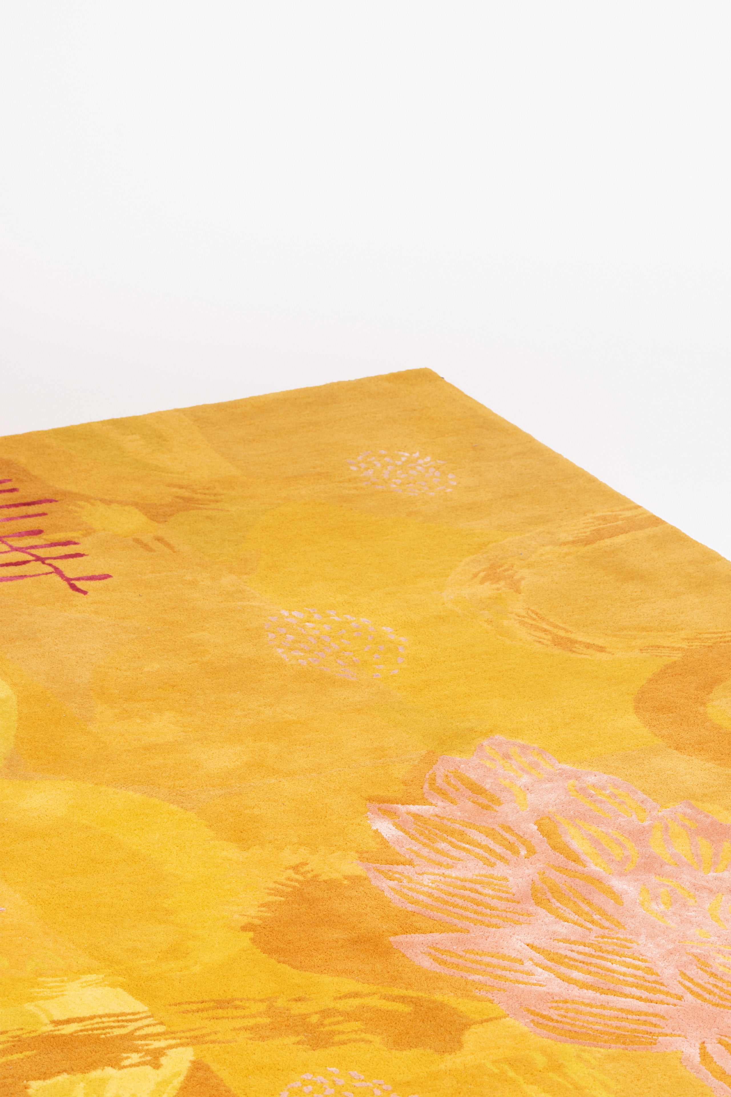 Hand-tufted Rug- Saffron Silk Road
